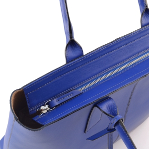 Rebecca - leather tote bag in royal blue color - alternative view 3
