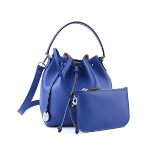 Ginevra small leather bucket bag - Additional zipper pouch detail