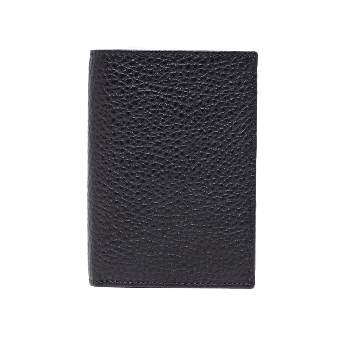 Slim bifold leather card holder for men and women in black color
