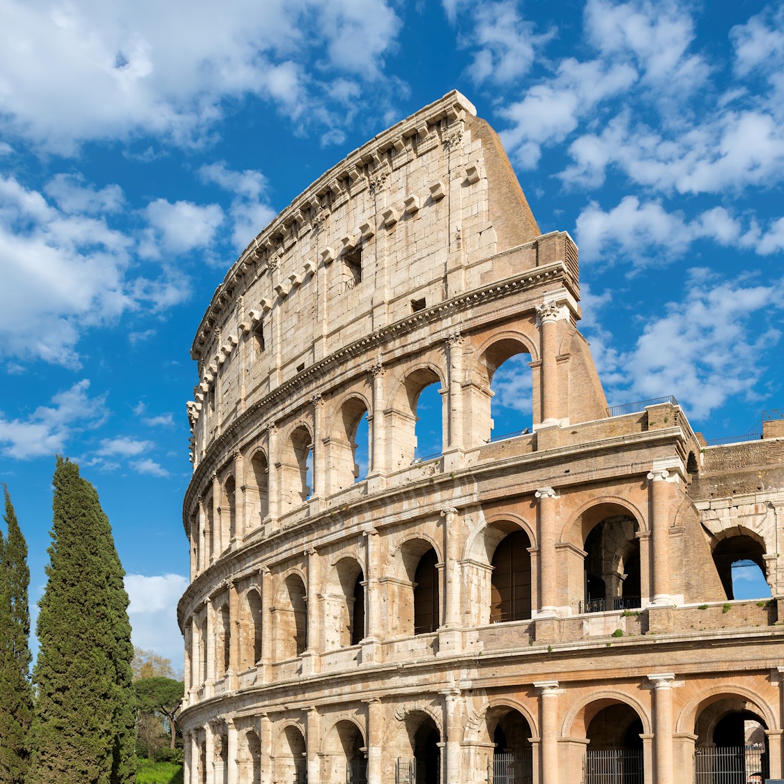 Il Colosseo a Roma è una delle principali attrazioni di Roma